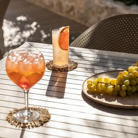 Sun Luxury Апартаменти Rhodes City